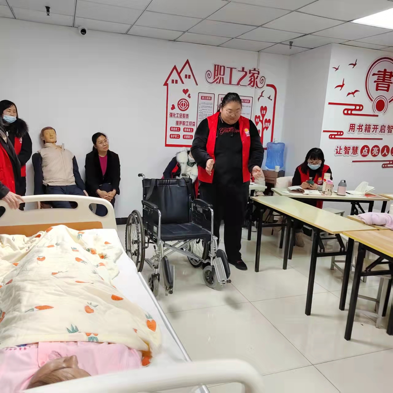 黄色国产免费观看家政----護（hù）工培訓（xùn）